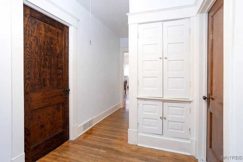 88 Commonwealth Avenue, Buffalo, New York 14216, Buffalo, New York 14216, 6 Bedrooms Bedrooms, ,2 BathroomsBathrooms,Residential,For Sale,88 Commonwealth Avenue, Buffalo, New York 14216,0,B1631505