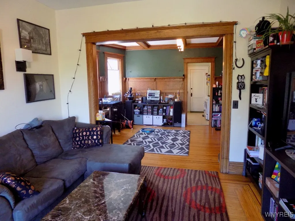 1574 Delaware Avenue, Buffalo, New York 14209, Buffalo, New York 14209, 8 Bedrooms Bedrooms, ,4 BathroomsBathrooms,Residential,For Sale,1574 Delaware Avenue, Buffalo, New York 14209,B1627594