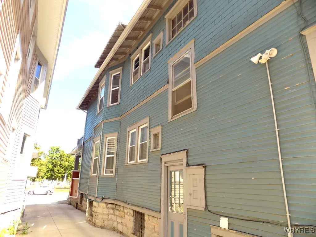 1574 Delaware Avenue, Buffalo, New York 14209, Buffalo, New York 14209, 8 Bedrooms Bedrooms, ,4 BathroomsBathrooms,Residential,For Sale,1574 Delaware Avenue, Buffalo, New York 14209,B1627594