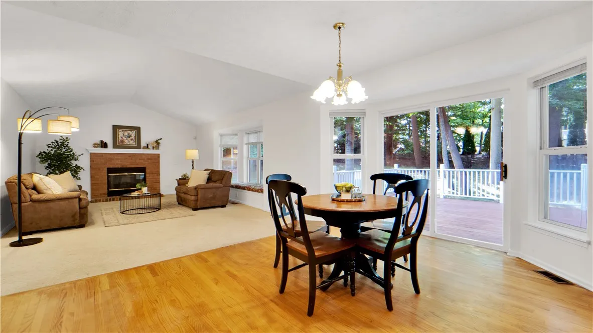 15 Langston Pt, Henrietta, New York 14534, Pittsford, New York 14534, 4 Bedrooms Bedrooms, 9 Rooms Rooms,2 BathroomsBathrooms,Residential,Closed,15 Langston Pt, Henrietta, New York 14534,0,R1619481