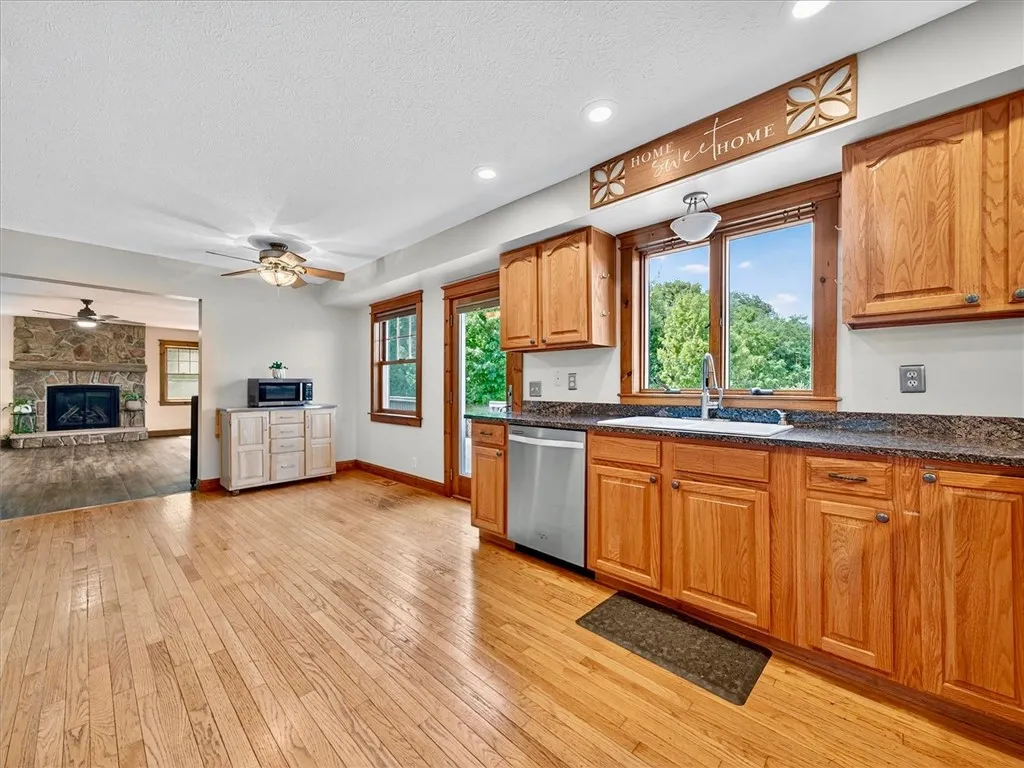 7169 Bear Swamp Road, Williamson, New York 14589, Williamson, New York 14589, 6 Bedrooms Bedrooms, 10 Rooms Rooms,2 BathroomsBathrooms,Residential,Closed,7169 Bear Swamp Road, Williamson, New York 14589,0,R1631902