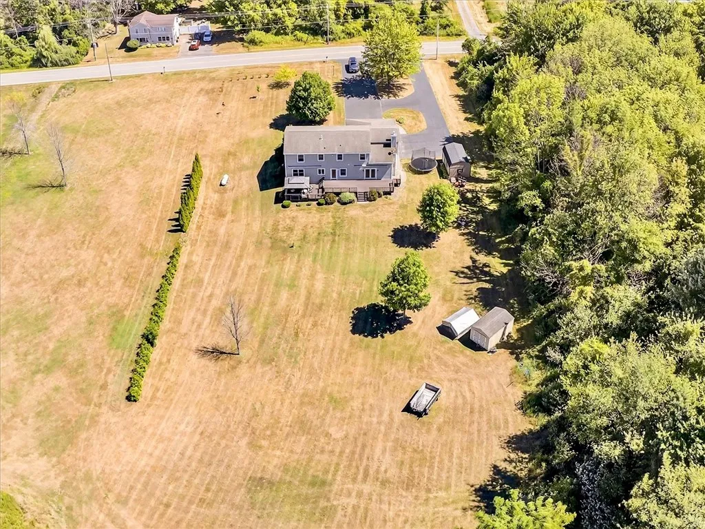 Shed and chicken coup included