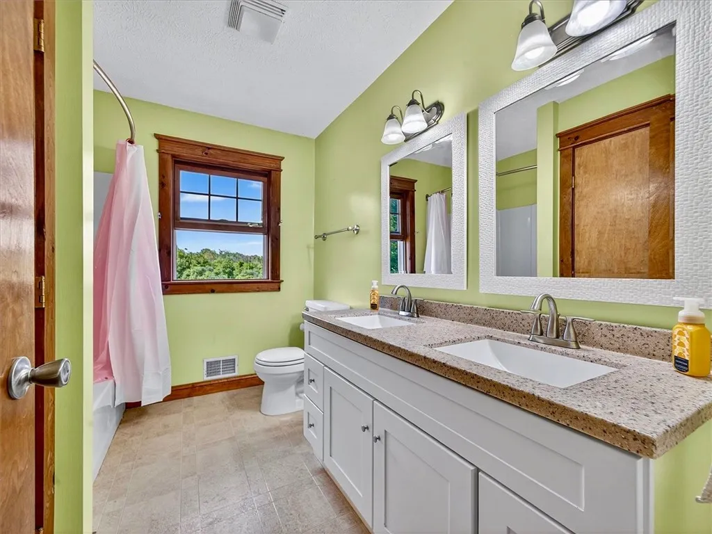 2nd floor full bathroom with double sinks