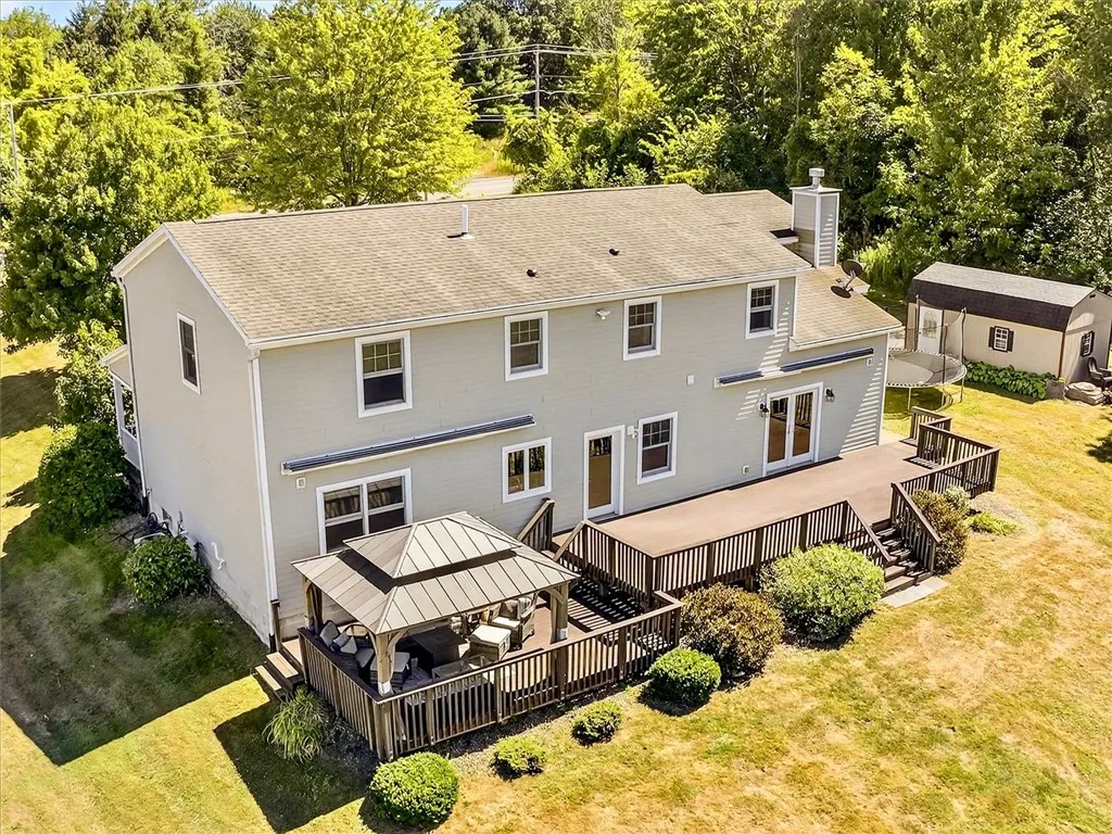 7169 Bear Swamp Road, Williamson, New York 14589, Williamson, New York 14589, 6 Bedrooms Bedrooms, 10 Rooms Rooms,2 BathroomsBathrooms,Residential,Closed,7169 Bear Swamp Road, Williamson, New York 14589,0,R1631902