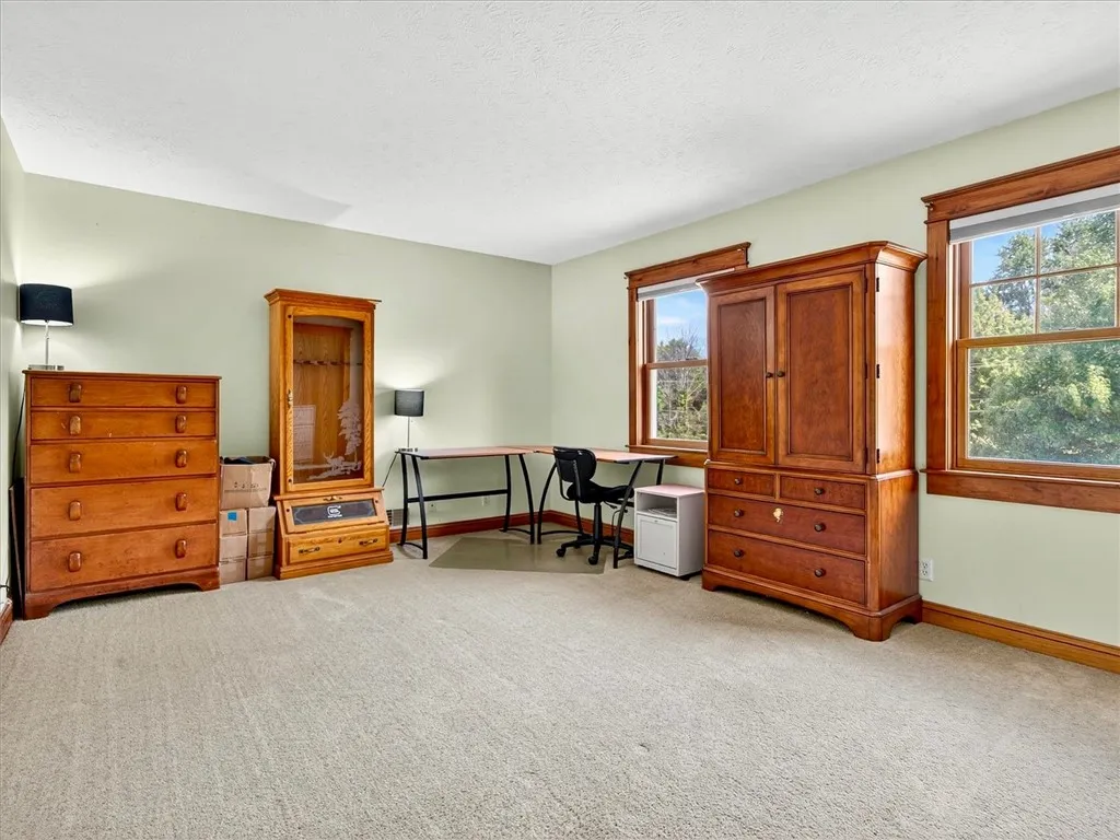 5th bedroom on the second floor