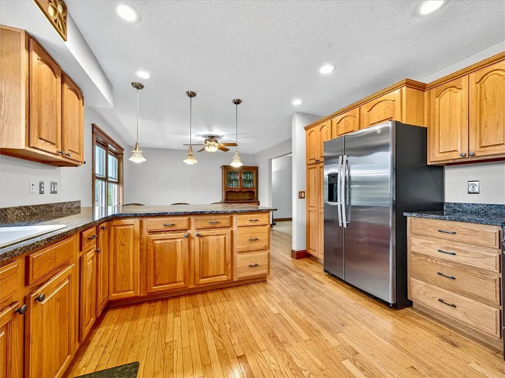 Large Kitchen with granite counters