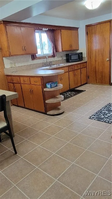 302 North Pleasant Parkway, Cheektowaga, New York, Cheektowaga, New York 14206, 3 Bedrooms Bedrooms, 6 Rooms Rooms,1 BathroomBathrooms,Residential,Closed,302 North Pleasant Parkway, Cheektowaga, New York ,0,B1631909