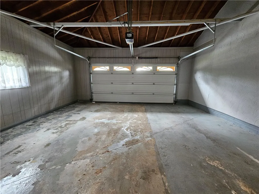 43 Moroa Dr, Irondequoit, New York 14622, Irondequoit, New York 14622, 3 Bedrooms Bedrooms, 6 Rooms Rooms,1 BathroomBathrooms,Residential,Closed,43 Moroa Dr, Irondequoit, New York 14622,0,R1630612