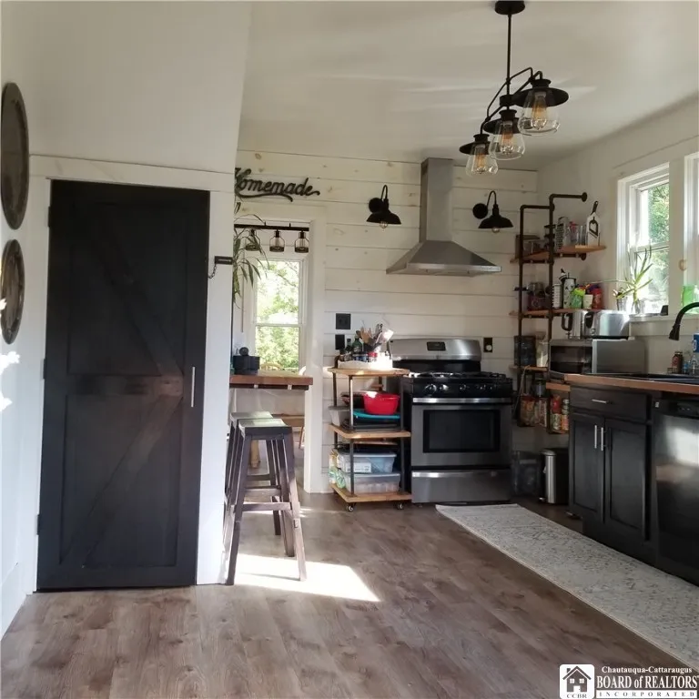 3677 East Becker Road, Collins, New York 14034, Collins, New York 14034, 4 Bedrooms Bedrooms, 11 Rooms Rooms,1 BathroomBathrooms,Residential,Closed,3677 East Becker Road, Collins, New York 14034,0,R1631873