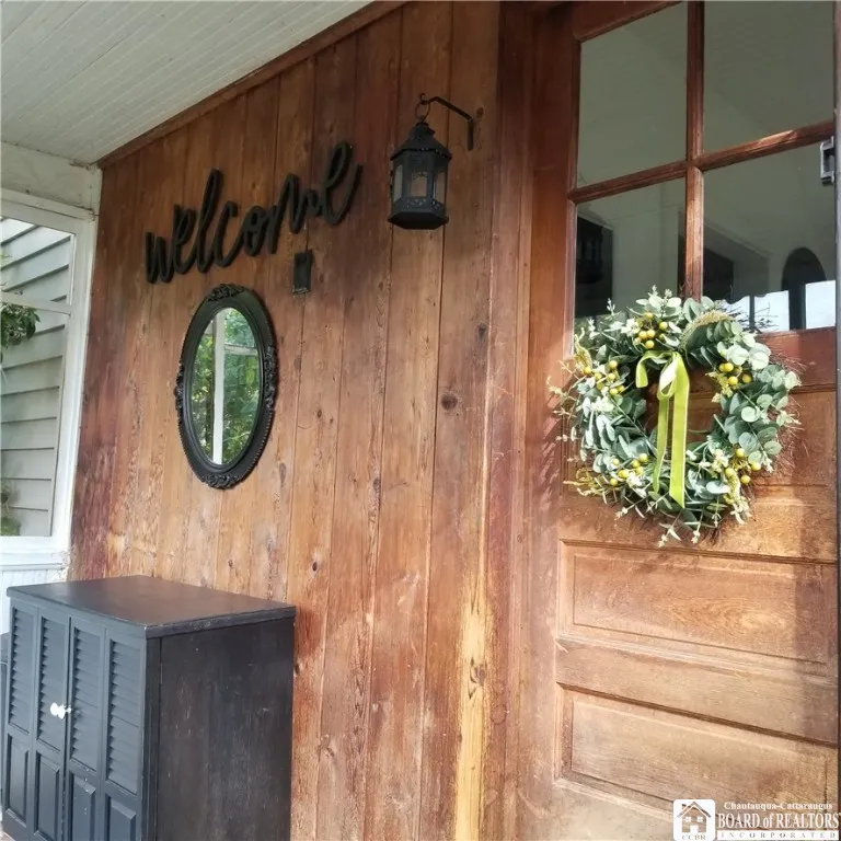 3677 East Becker Road, Collins, New York 14034, Collins, New York 14034, 4 Bedrooms Bedrooms, 11 Rooms Rooms,1 BathroomBathrooms,Residential,Closed,3677 East Becker Road, Collins, New York 14034,0,R1631873