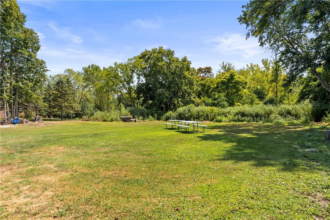 1683 Plank Road, Penfield, New York 14580, Penfield, New York 14580, 4 Bedrooms Bedrooms, 8 Rooms Rooms,2 BathroomsBathrooms,Residential,Closed,1683 Plank Road, Penfield, New York 14580,0,R1631754