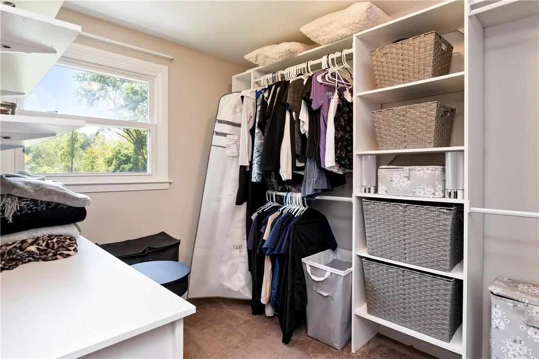 1683 Plank Road, Penfield, New York 14580, Penfield, New York 14580, 4 Bedrooms Bedrooms, 8 Rooms Rooms,2 BathroomsBathrooms,Residential,Closed,1683 Plank Road, Penfield, New York 14580,0,R1631754