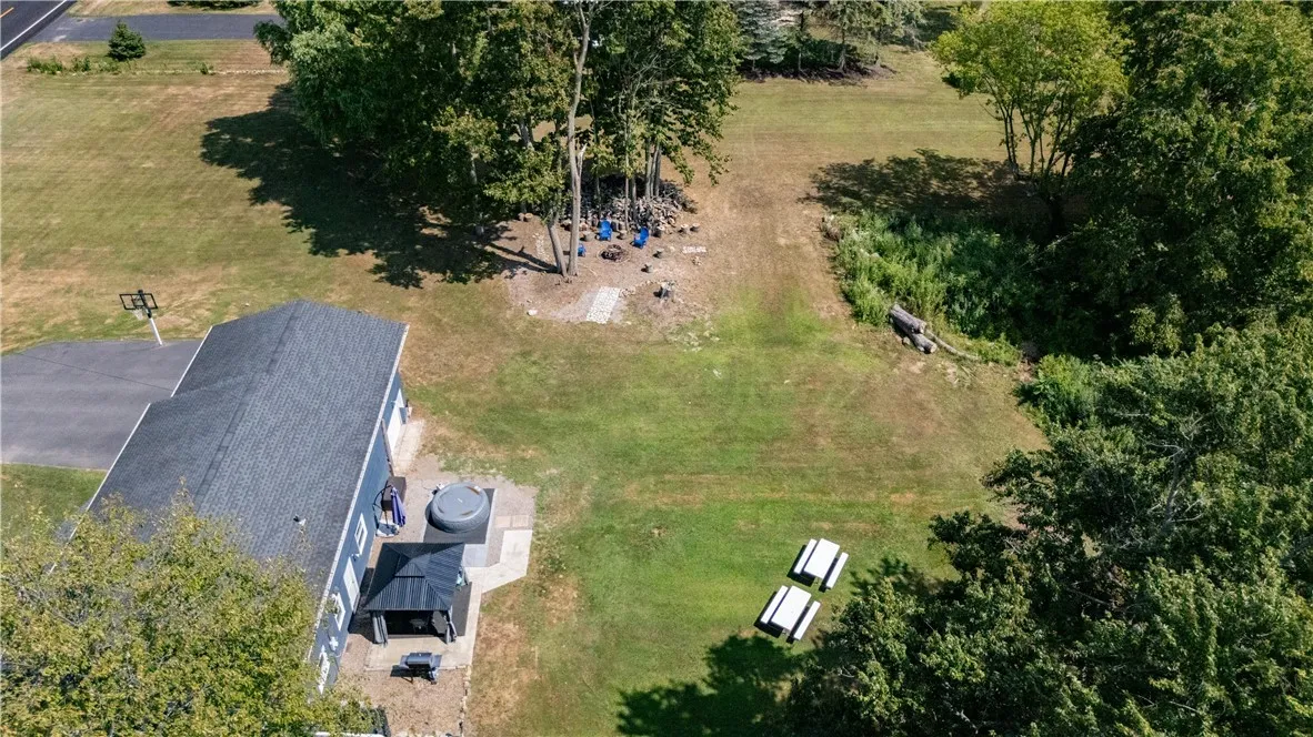 1683 Plank Road, Penfield, New York 14580, Penfield, New York 14580, 4 Bedrooms Bedrooms, 8 Rooms Rooms,2 BathroomsBathrooms,Residential,Closed,1683 Plank Road, Penfield, New York 14580,0,R1631754