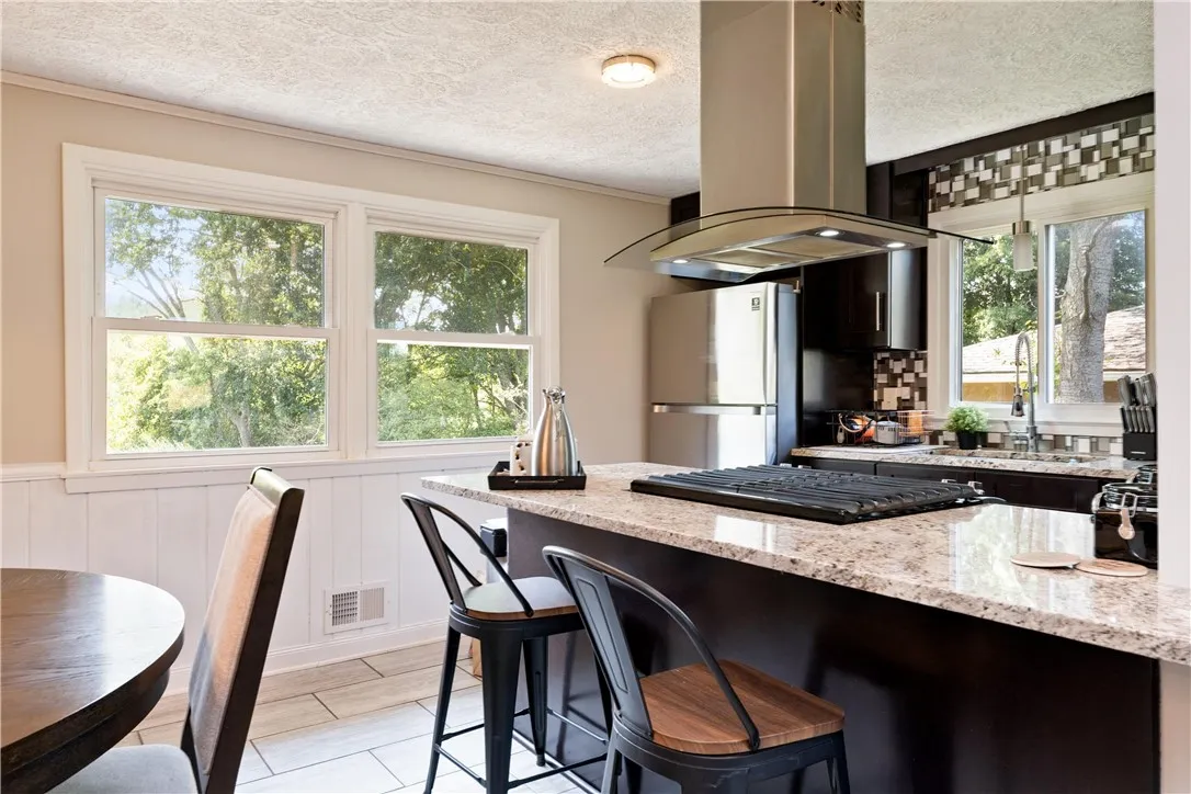 1683 Plank Road, Penfield, New York 14580, Penfield, New York 14580, 4 Bedrooms Bedrooms, 8 Rooms Rooms,2 BathroomsBathrooms,Residential,Closed,1683 Plank Road, Penfield, New York 14580,0,R1631754