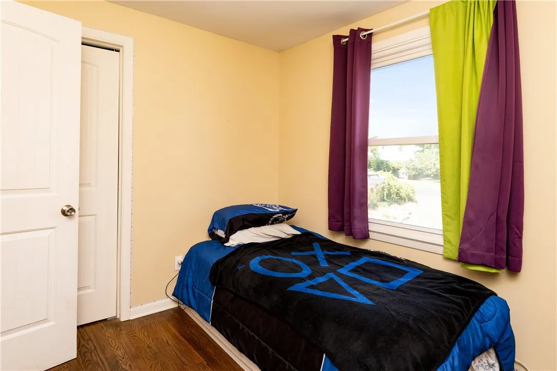 1683 Plank Road, Penfield, New York 14580, Penfield, New York 14580, 4 Bedrooms Bedrooms, 8 Rooms Rooms,2 BathroomsBathrooms,Residential,Closed,1683 Plank Road, Penfield, New York 14580,0,R1631754