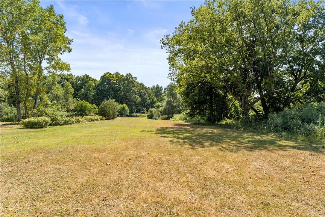 1683 Plank Road, Penfield, New York 14580, Penfield, New York 14580, 4 Bedrooms Bedrooms, 8 Rooms Rooms,2 BathroomsBathrooms,Residential,Closed,1683 Plank Road, Penfield, New York 14580,0,R1631754