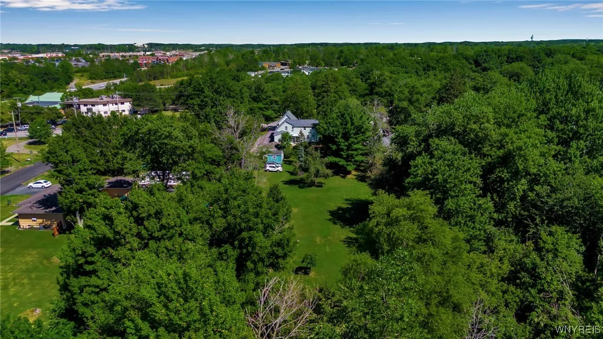 3544 Abbott Road, Hamburg, New York 14127, Hamburg, New York 14127, 6 Bedrooms Bedrooms, ,3 BathroomsBathrooms,Residential,For Sale,3544 Abbott Road, Hamburg, New York 14127,0,B1631940