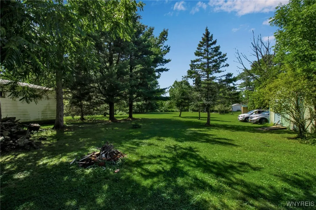 3544 Abbott Road, Hamburg, New York 14127, Hamburg, New York 14127, 6 Bedrooms Bedrooms, ,3 BathroomsBathrooms,Residential,For Sale,3544 Abbott Road, Hamburg, New York 14127,0,B1631940