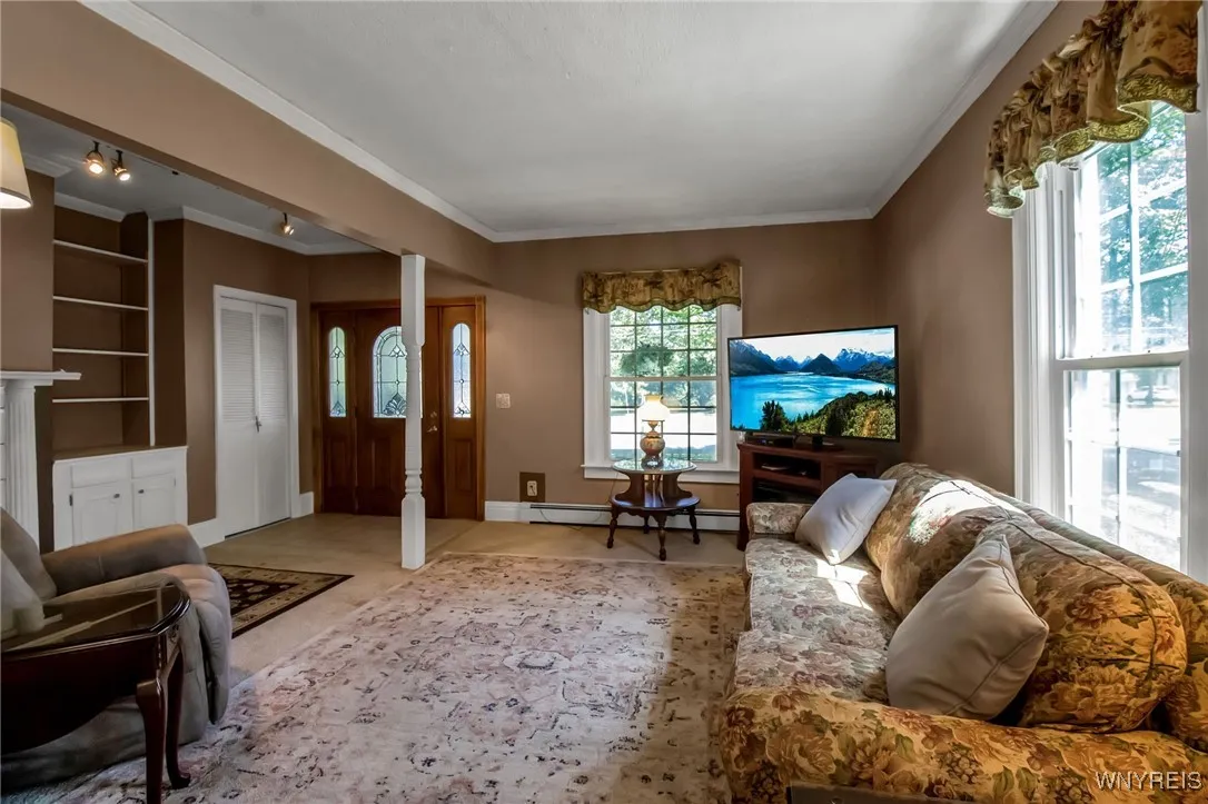 3544 Abbott Road, Hamburg, New York 14127, Hamburg, New York 14127, 6 Bedrooms Bedrooms, ,3 BathroomsBathrooms,Residential,For Sale,3544 Abbott Road, Hamburg, New York 14127,0,B1631940