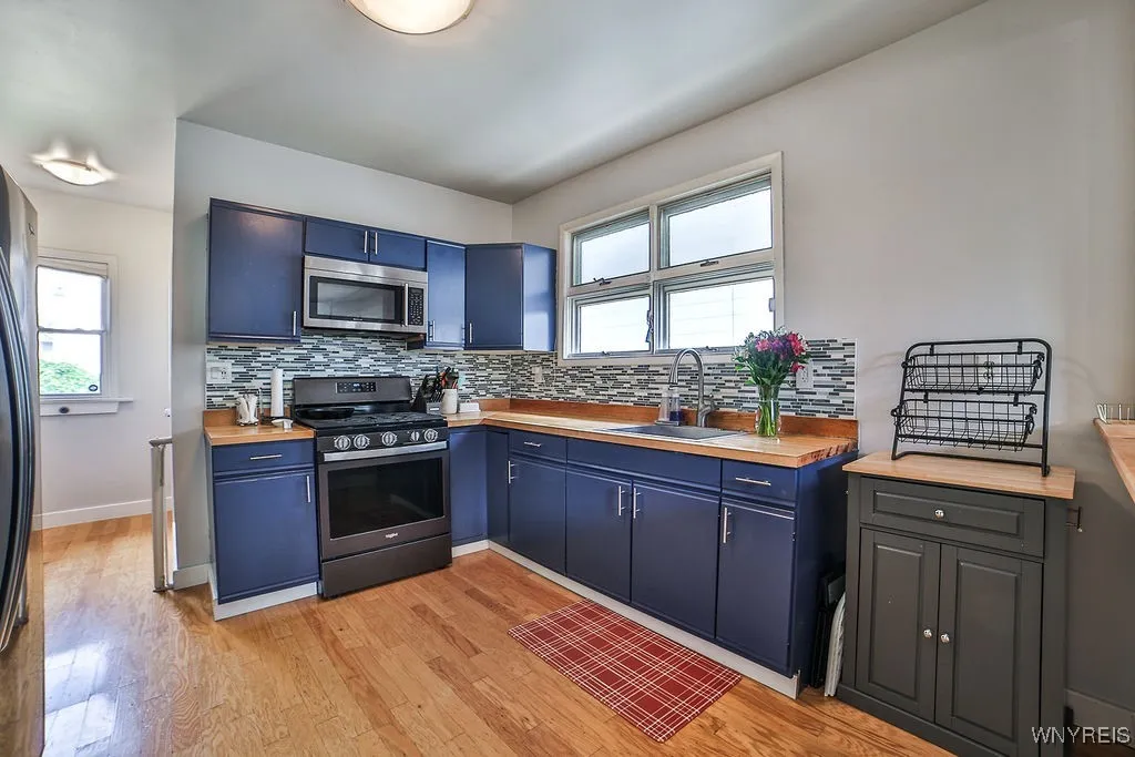 76 Tacoma Avenue, Buffalo, New York 14216, Buffalo, New York 14216, 3 Bedrooms Bedrooms, 6 Rooms Rooms,1 BathroomBathrooms,Residential,For Sale,76 Tacoma Avenue, Buffalo, New York 14216,0,B1631783