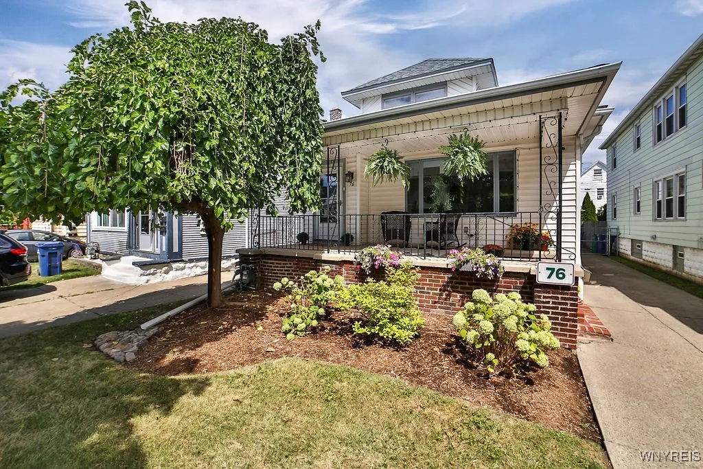 76 Tacoma Avenue, Buffalo, New York 14216, Buffalo, New York 14216, 3 Bedrooms Bedrooms, 6 Rooms Rooms,1 BathroomBathrooms,Residential,For Sale,76 Tacoma Avenue, Buffalo, New York 14216,0,B1631783