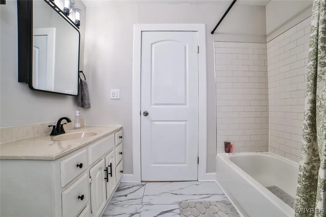76 Tacoma Avenue, Buffalo, New York 14216, Buffalo, New York 14216, 3 Bedrooms Bedrooms, 6 Rooms Rooms,1 BathroomBathrooms,Residential,For Sale,76 Tacoma Avenue, Buffalo, New York 14216,0,B1631783
