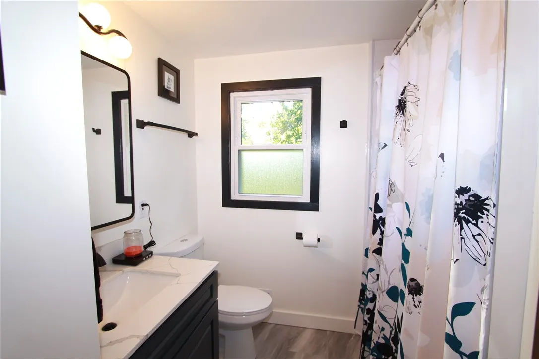 135 Colony Lane, Henrietta, New York 14623, Henrietta, New York 14623, 4 Bedrooms Bedrooms, 10 Rooms Rooms,2 BathroomsBathrooms,Residential,Closed,135 Colony Lane, Henrietta, New York 14623,0,R1631242