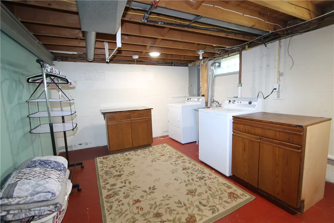 135 Colony Lane, Henrietta, New York 14623, Henrietta, New York 14623, 4 Bedrooms Bedrooms, 10 Rooms Rooms,2 BathroomsBathrooms,Residential,Closed,135 Colony Lane, Henrietta, New York 14623,0,R1631242