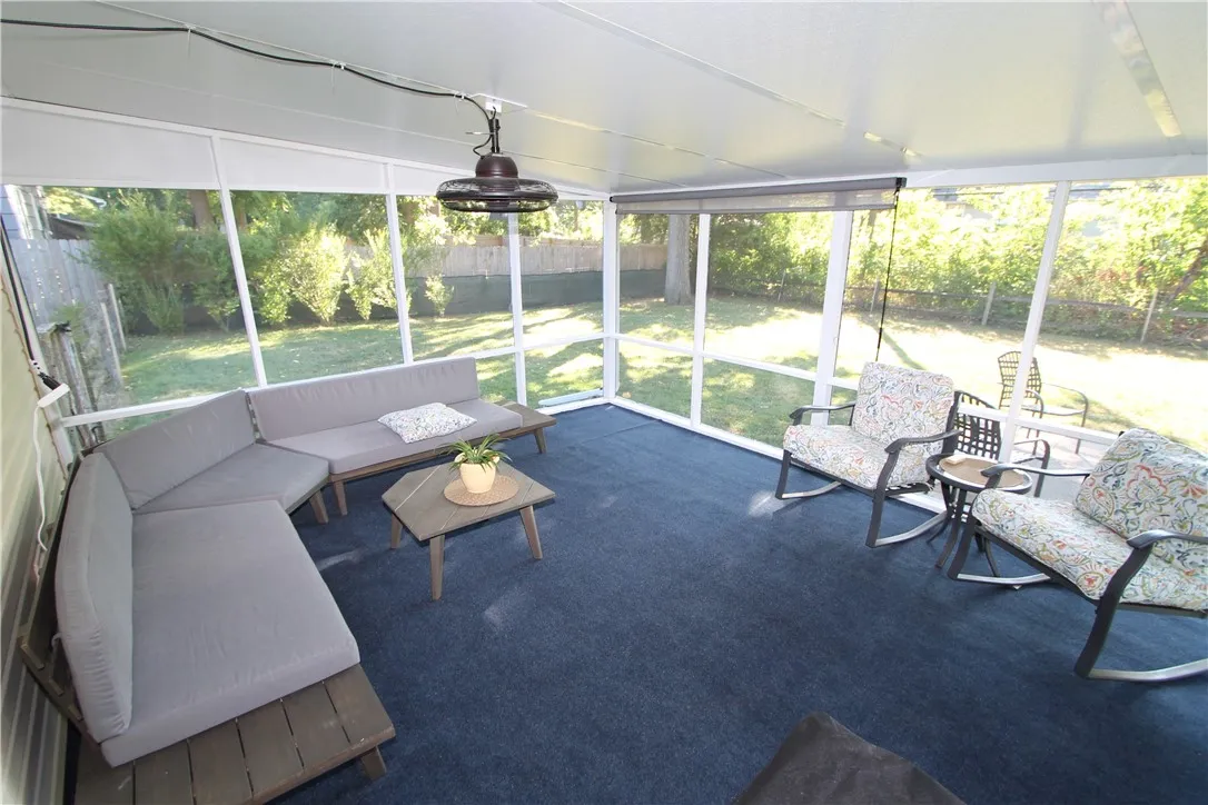 135 Colony Lane, Henrietta, New York 14623, Henrietta, New York 14623, 4 Bedrooms Bedrooms, 10 Rooms Rooms,2 BathroomsBathrooms,Residential,Closed,135 Colony Lane, Henrietta, New York 14623,0,R1631242