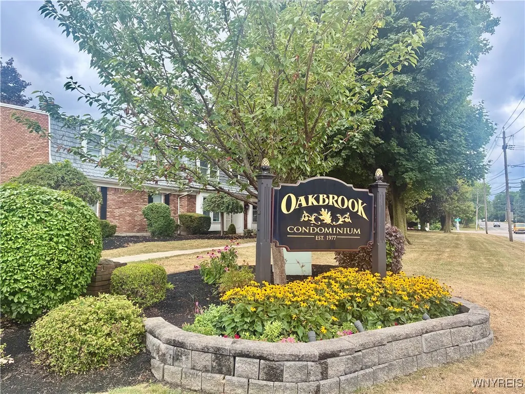 55 Oakbrook Drive H, Amherst, New York 14221, Amherst, New York 14221, 2 Bedrooms Bedrooms, 6 Rooms Rooms,1 BathroomBathrooms,Residential,Closed,55 Oakbrook Drive H, Amherst, New York 14221,0,B1631920