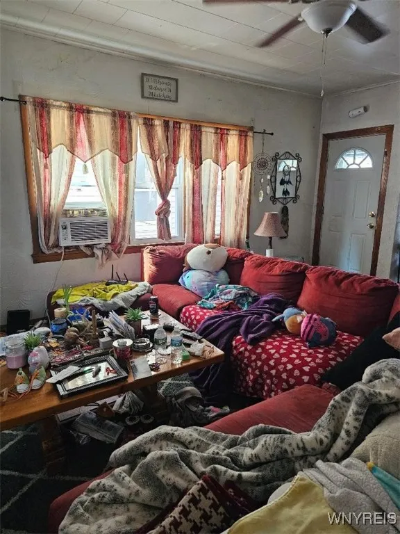 99 Goethe Street, Buffalo, New York 14206, Buffalo, New York 14206, 5 Bedrooms Bedrooms, ,2 BathroomsBathrooms,Residential,For Sale,99 Goethe Street, Buffalo, New York 14206,0,B1631644