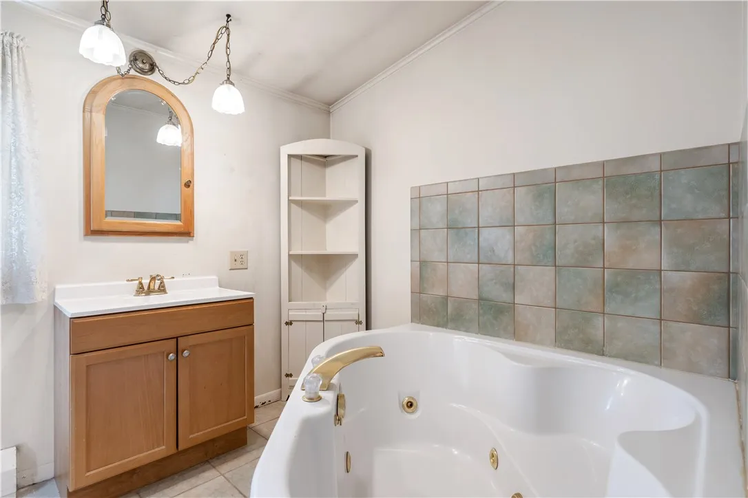 107 East Avenue, Wayland, New York 14572, Wayland, New York 14572, 3 Bedrooms Bedrooms, 5 Rooms Rooms,2 BathroomsBathrooms,Residential,Closed,107 East Avenue, Wayland, New York 14572,0,R1631563