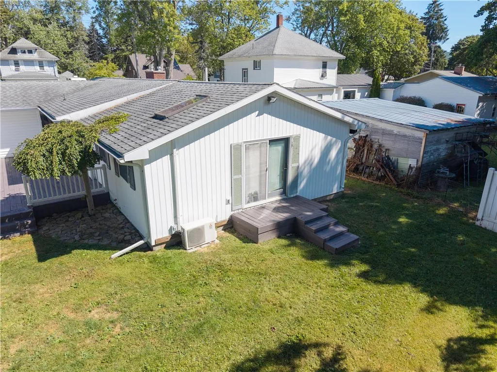 107 East Avenue, Wayland, New York 14572, Wayland, New York 14572, 3 Bedrooms Bedrooms, 5 Rooms Rooms,2 BathroomsBathrooms,Residential,Closed,107 East Avenue, Wayland, New York 14572,0,R1631563