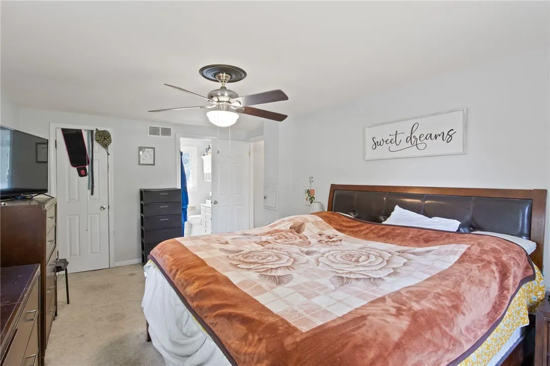 15 Whitney Farms Circle, Perinton, New York 14450, Perinton, New York 14450, 4 Bedrooms Bedrooms, 9 Rooms Rooms,2 BathroomsBathrooms,Residential,Closed,15 Whitney Farms Circle, Perinton, New York 14450,0,R1630582