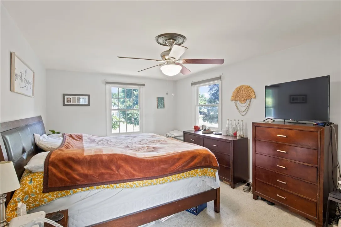 15 Whitney Farms Circle, Perinton, New York 14450, Perinton, New York 14450, 4 Bedrooms Bedrooms, 9 Rooms Rooms,2 BathroomsBathrooms,Residential,Closed,15 Whitney Farms Circle, Perinton, New York 14450,0,R1630582