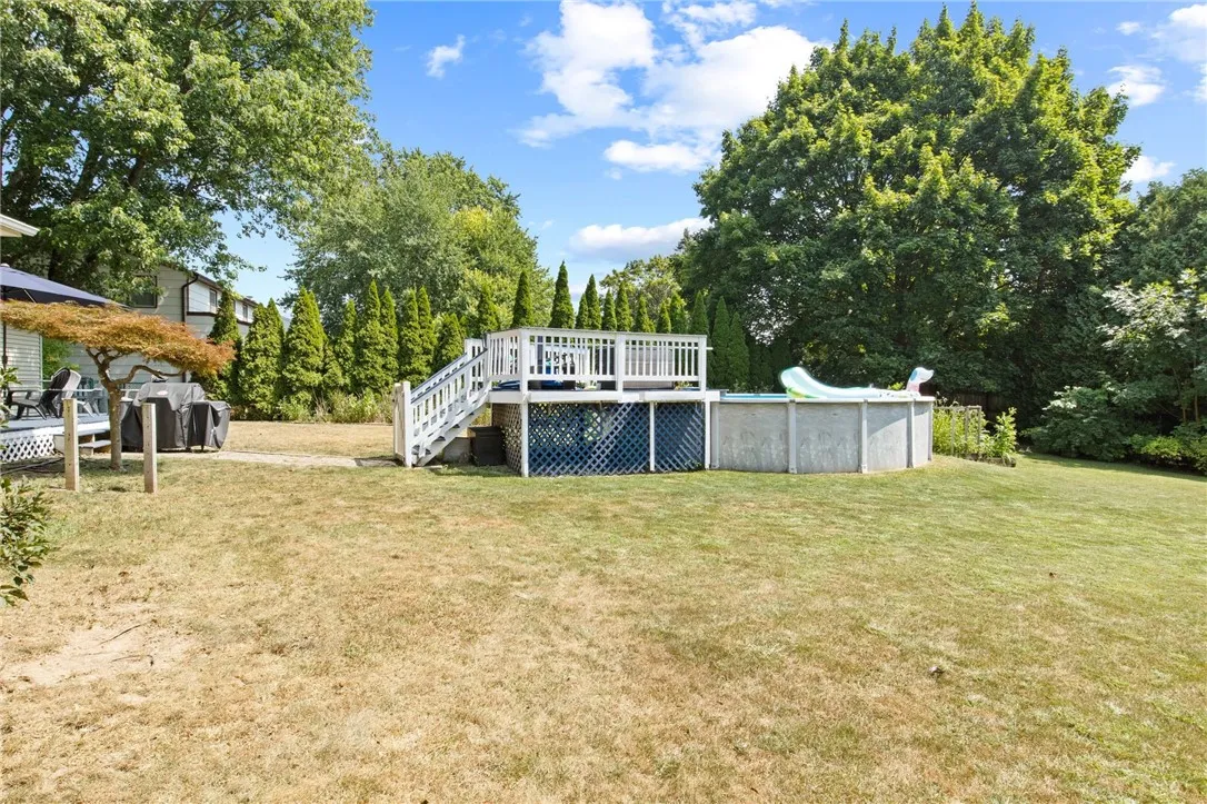 15 Whitney Farms Circle, Perinton, New York 14450, Perinton, New York 14450, 4 Bedrooms Bedrooms, 9 Rooms Rooms,2 BathroomsBathrooms,Residential,Closed,15 Whitney Farms Circle, Perinton, New York 14450,0,R1630582