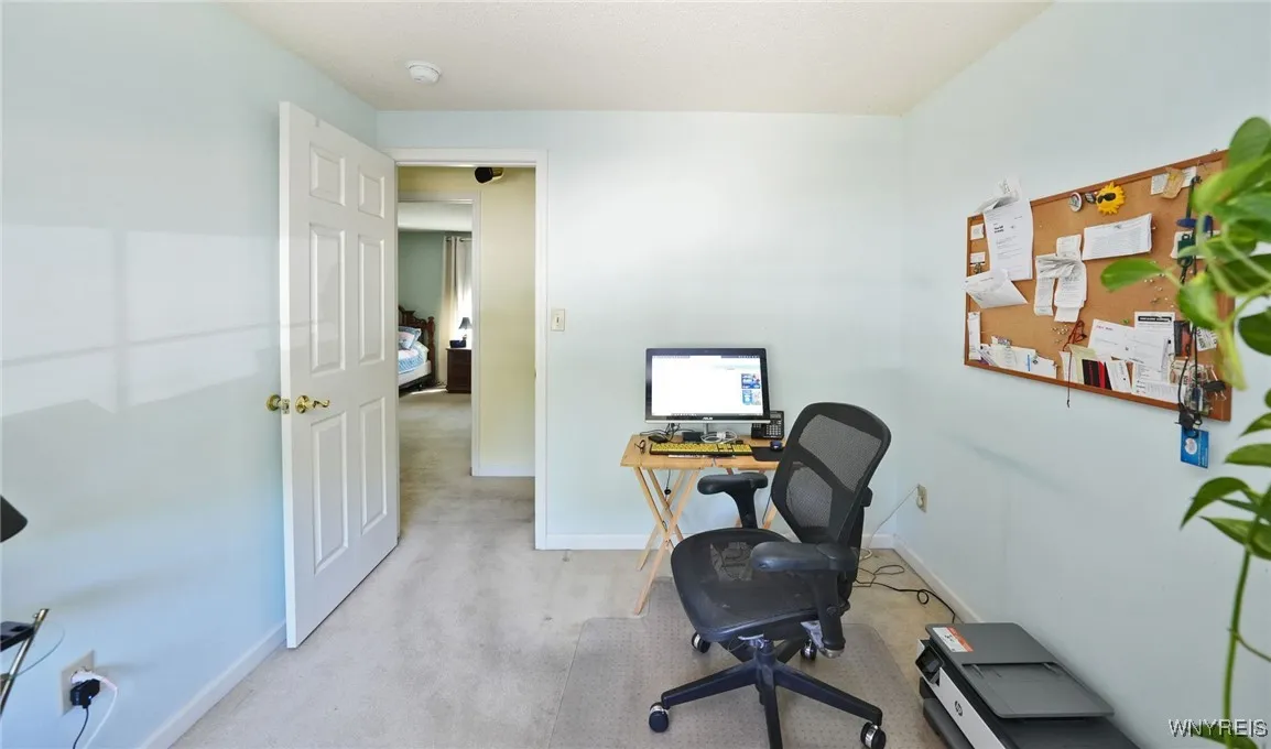 183 Paul Drive, Amherst, New York 14228, Amherst, New York 14228, 3 Bedrooms Bedrooms, 8 Rooms Rooms,1 BathroomBathrooms,Residential,For Sale,183 Paul Drive, Amherst, New York 14228,0,B1631059