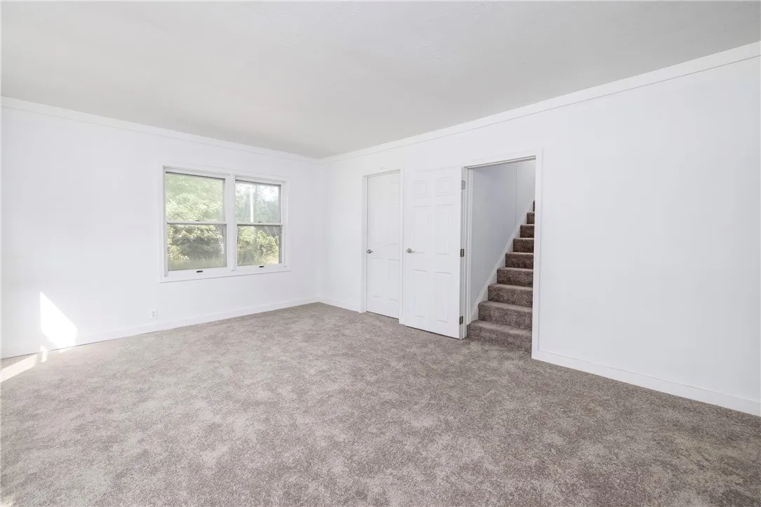 859 Clevenger Rd, Ontario, New York 14519, Ontario, New York 14519, 3 Bedrooms Bedrooms, 6 Rooms Rooms,2 BathroomsBathrooms,Residential Lease,For Rent,859 Clevenger Rd, Ontario, New York 14519,R1631916