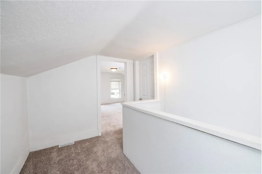 859 Clevenger Rd, Ontario, New York 14519, Ontario, New York 14519, 3 Bedrooms Bedrooms, 6 Rooms Rooms,2 BathroomsBathrooms,Residential Lease,For Rent,859 Clevenger Rd, Ontario, New York 14519,R1631916