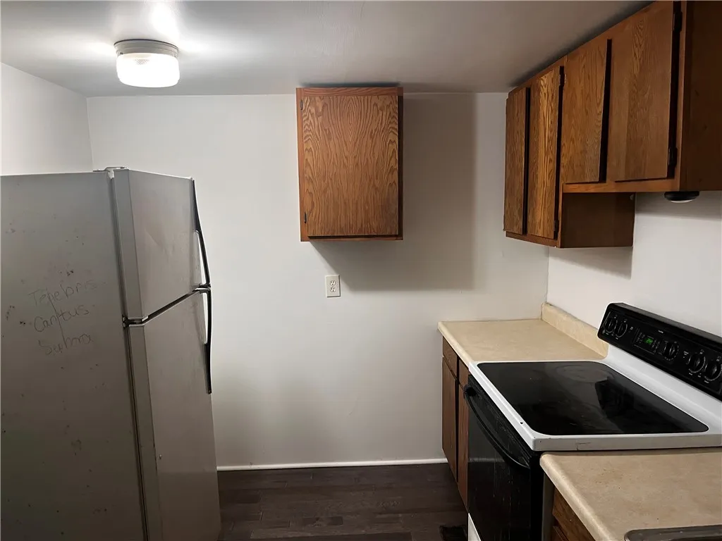 27 Follett Street, Otego, New York 13825, Otego, New York 13825, 1 Bedroom Bedrooms, 4 Rooms Rooms,1 BathroomBathrooms,Residential Lease,For Rent,27 Follett Street, Otego, New York 13825,R1631596