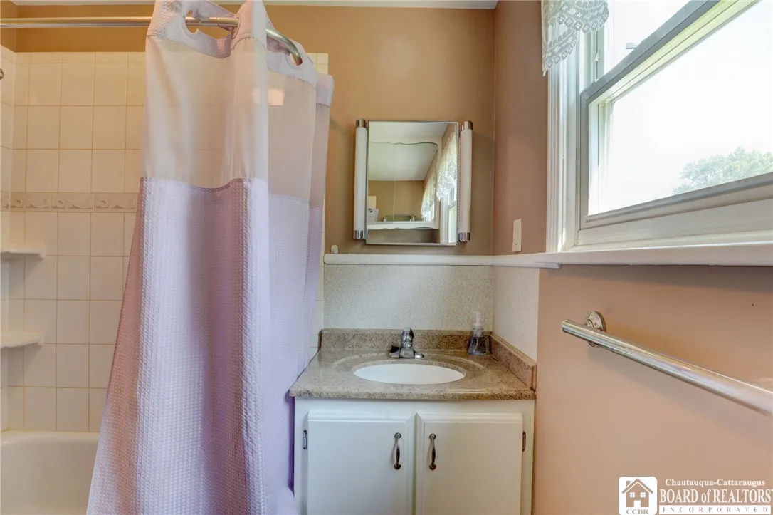 201 East James Street, Ellicott, New York 14733, Ellicott, New York 14733, 4 Bedrooms Bedrooms, 9 Rooms Rooms,1 BathroomBathrooms,Residential,Closed,201 East James Street, Ellicott, New York 14733,0,R1630493