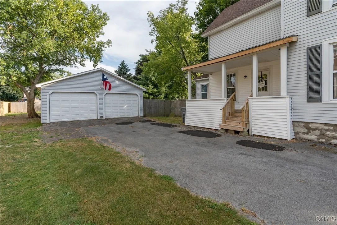 380 Brainard Street, Watertown City, New York 1360, Watertown City, New York 13601, 4 Bedrooms Bedrooms, 10 Rooms Rooms,1 BathroomBathrooms,Residential,For Sale,380 Brainard Street, Watertown City, New York 1360,0,S1629969