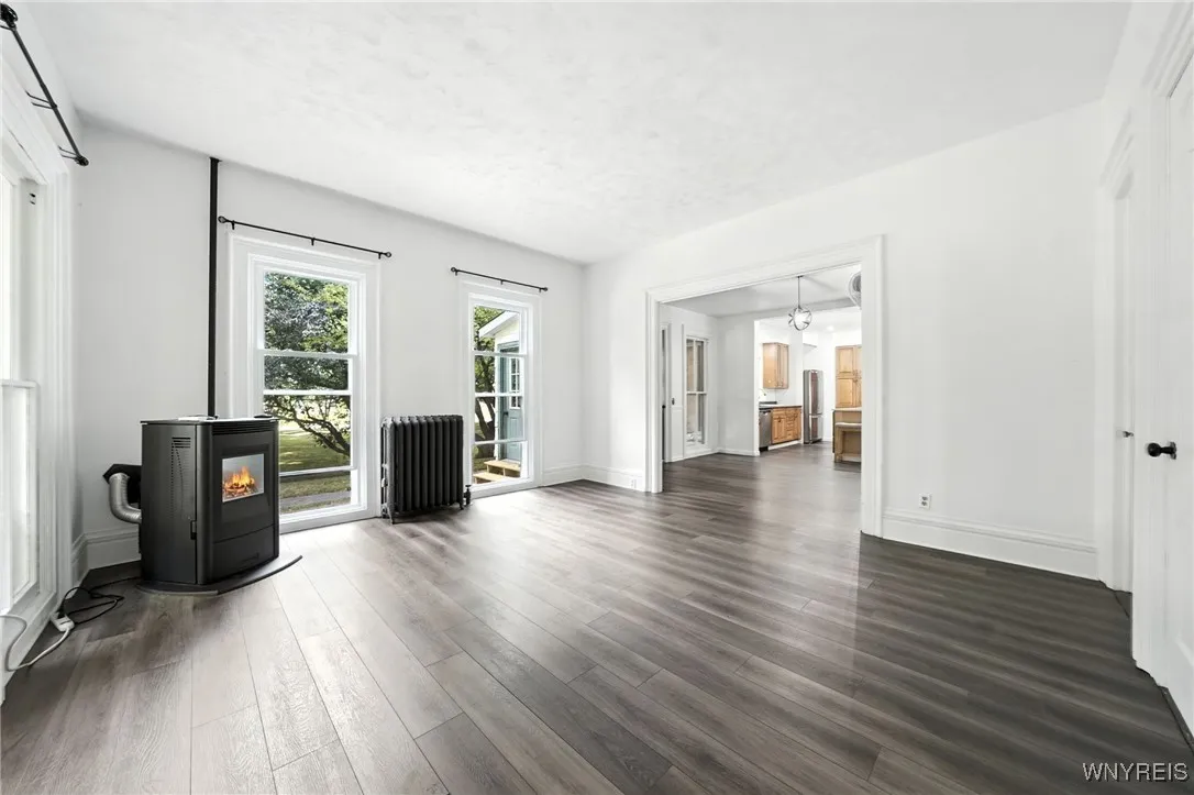 3571 Fruit Avenue, Ridgeway, New York 14103, Ridgeway, New York 14103, 4 Bedrooms Bedrooms, 9 Rooms Rooms,2 BathroomsBathrooms,Residential,Closed,3571 Fruit Avenue, Ridgeway, New York 14103,0,B1630949