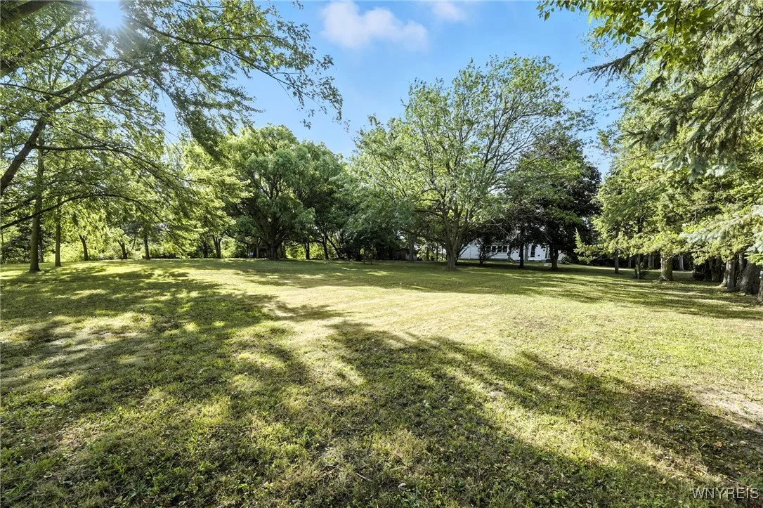 3571 Fruit Avenue, Ridgeway, New York 14103, Ridgeway, New York 14103, 4 Bedrooms Bedrooms, 9 Rooms Rooms,2 BathroomsBathrooms,Residential,Closed,3571 Fruit Avenue, Ridgeway, New York 14103,0,B1630949