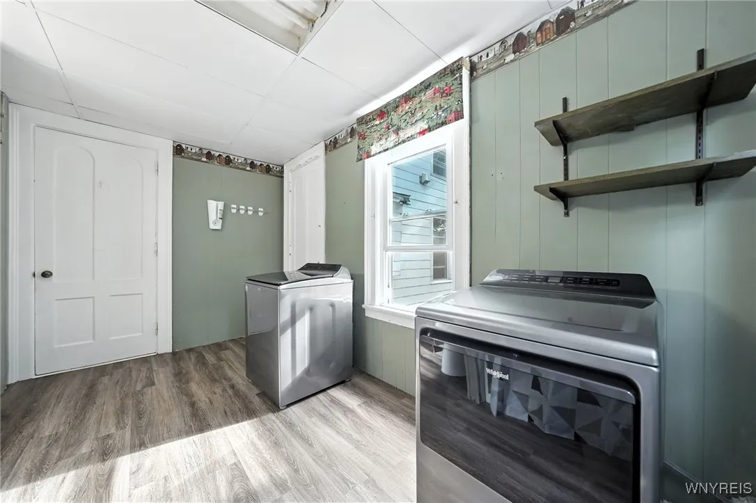 3571 Fruit Avenue, Ridgeway, New York 14103, Ridgeway, New York 14103, 4 Bedrooms Bedrooms, 9 Rooms Rooms,2 BathroomsBathrooms,Residential,Closed,3571 Fruit Avenue, Ridgeway, New York 14103,0,B1630949