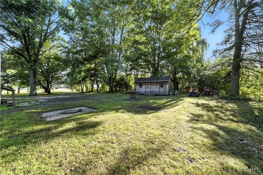 3571 Fruit Avenue, Ridgeway, New York 14103, Ridgeway, New York 14103, 4 Bedrooms Bedrooms, 9 Rooms Rooms,2 BathroomsBathrooms,Residential,Closed,3571 Fruit Avenue, Ridgeway, New York 14103,0,B1630949