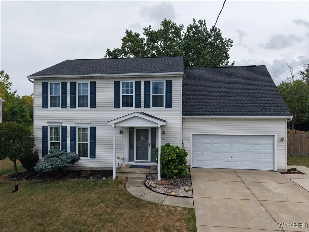 6023 Shoreham Drive, Hamburg, New York 14085, Hamburg, New York 14085, 4 Bedrooms Bedrooms, 9 Rooms Rooms,1 BathroomBathrooms,Residential,For Sale,6023 Shoreham Drive, Hamburg, New York 14085,0,B1631785