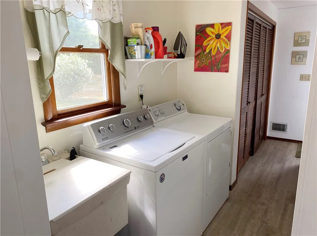 1476 Vroom Road, Ogden, New York 14559, Ogden, New York 14559, 3 Bedrooms Bedrooms, 6 Rooms Rooms,1 BathroomBathrooms,Residential,Closed,1476 Vroom Road, Ogden, New York 14559,0,R1631773