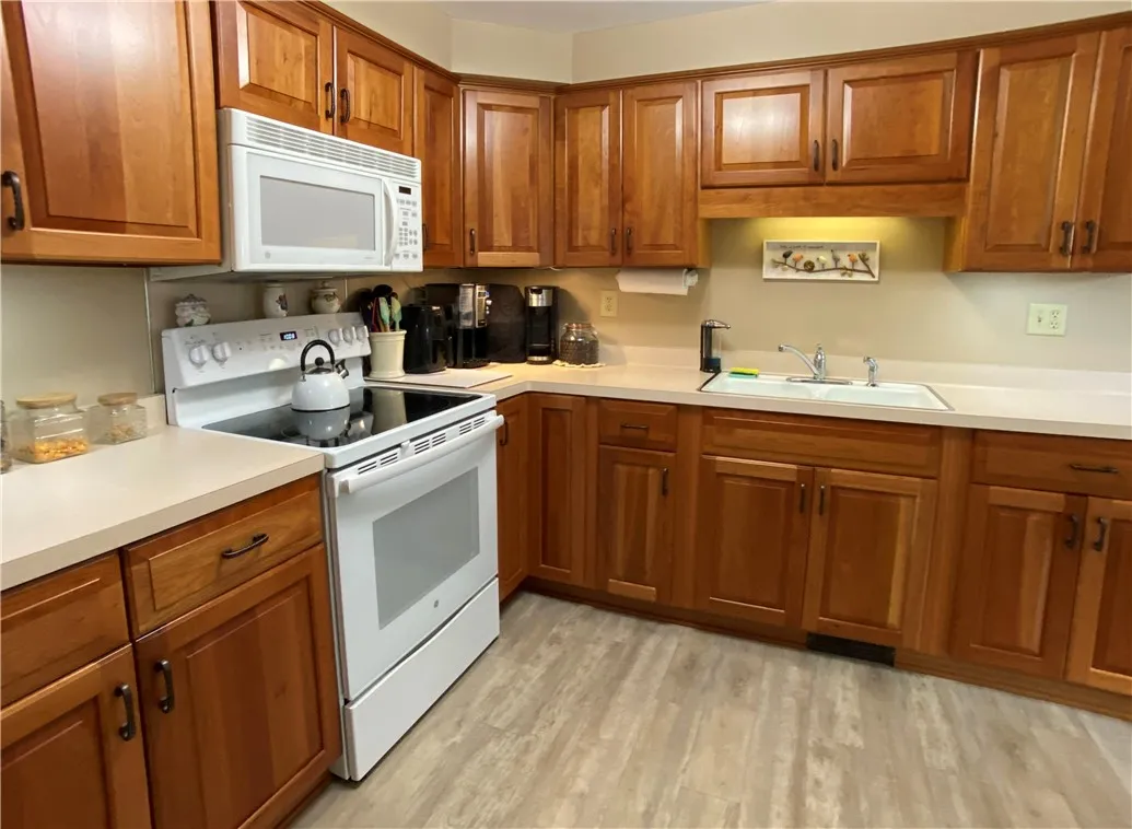 1476 Vroom Road, Ogden, New York 14559, Ogden, New York 14559, 3 Bedrooms Bedrooms, 6 Rooms Rooms,1 BathroomBathrooms,Residential,Closed,1476 Vroom Road, Ogden, New York 14559,0,R1631773