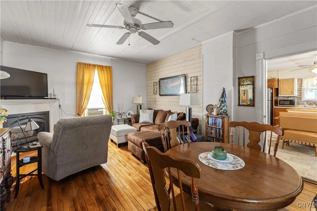 15 Foster Street, Whitestown, New York 13492, Whitestown, New York 13492, 2 Bedrooms Bedrooms, 9 Rooms Rooms,1 BathroomBathrooms,Residential,Closed,15 Foster Street, Whitestown, New York 13492,0,S1631939